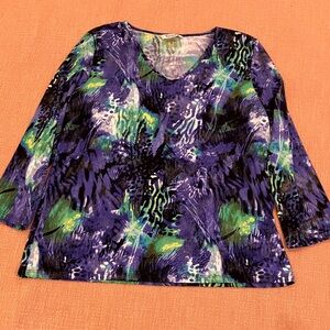 TanJay small wm’s Purple and Green stretchy Blouse